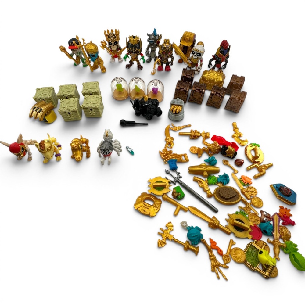 Lot of Treasure X Sunken Gold Figures Weapons Accessories Rare KING GOLDCROWN